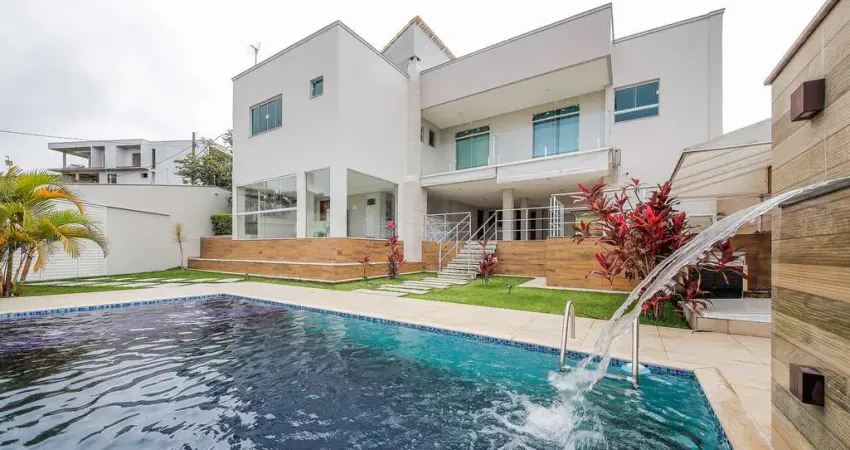 Casa em condomínio fechado com 4 quartos à venda na Rua Dr. Odilardo Medina, 151, São Pedro, Juiz de Fora