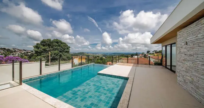 Casa com quintal gramado e piscina para momentos 'uau' para venda