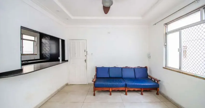 Um espaçoso apartamento bem localizado no morro da glória para venda