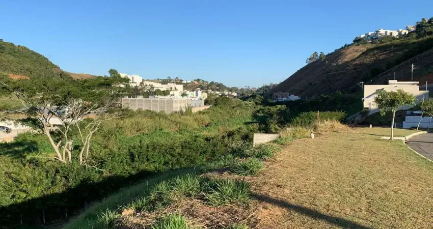 Terreno em condomínio fechado à venda na Rua Vereador Wilson Sales Portilho, 163, São Pedro, Juiz de Fora