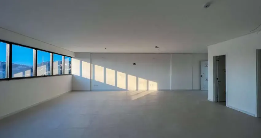 Sala comercial para alugar na Rua Leopoldo Schmidt, 200, Centro, Juiz de Fora