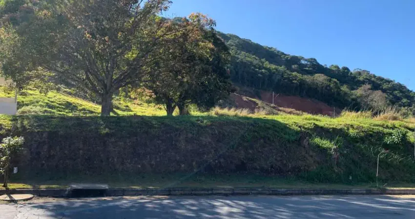 Terreno com potencial construtivo entre o são pedro e marilândia para venda