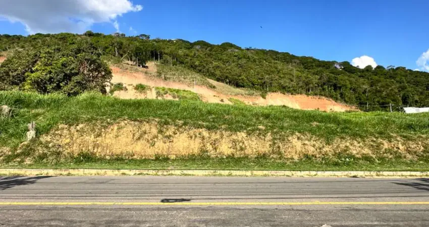 Lote comercial ou multifamiliar em região em expansão para venda