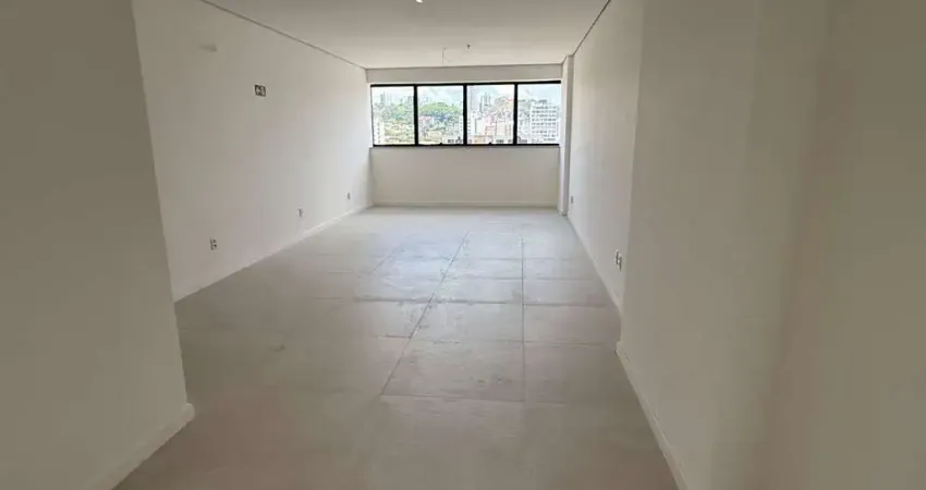 Sala comercial para alugar na Rua Leopoldo Schmidt, 200, Centro, Juiz de Fora