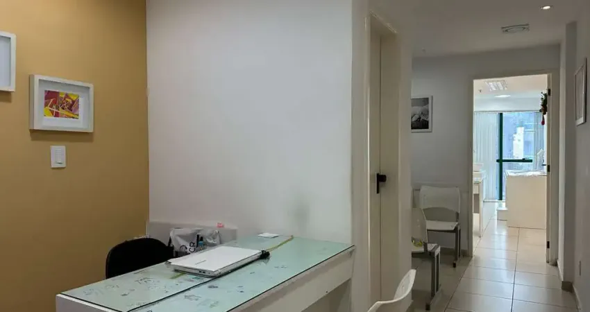 Sala comercial à venda na Avenida Barão do Rio Branco, 2819, Centro, Juiz de Fora