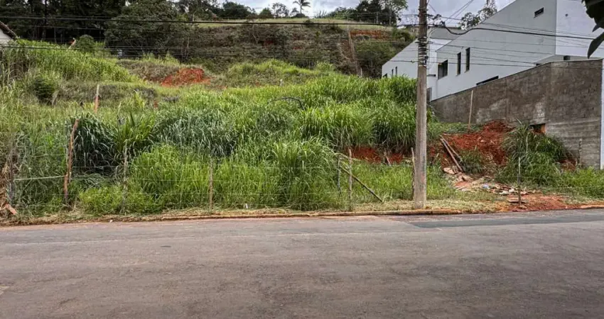 Terreno à venda na Rua Florianópolis, Parque Jardim da Serra, Juiz de Fora