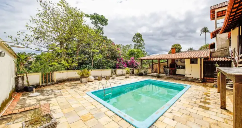 Casa com 3 quartos à venda na Rua Coronel Pedro Rachello, 224, Parque Jardim da Serra, Juiz de Fora