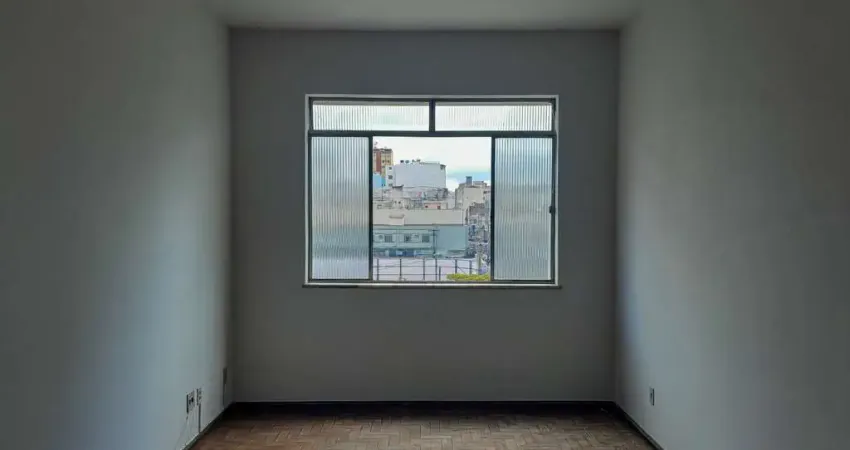 Apartamento com 3 quartos para alugar na Avenida Presidente Itamar Franco, 751, Centro, Juiz de Fora