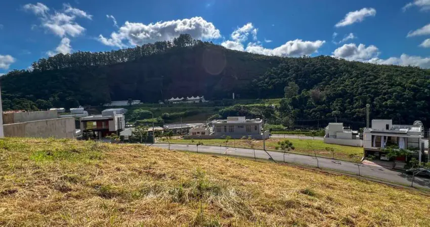 Terreno em condomínio fechado à venda na Rua Centaurus, 197, Salvaterra, Juiz de Fora