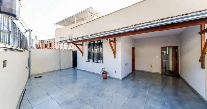Casa com 3 quartos à venda na Rua Alecsander Alves, 10, Nossa Senhora de Fátima, Juiz de Fora