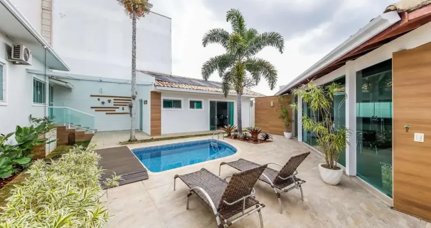 Casa em condomínio fechado com 4 quartos à venda na Rua Doutor Gerardo Rodrigues Valle, 14, Spina Ville II, Juiz de Fora