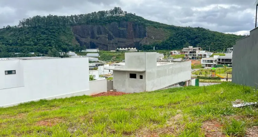 Terreno em condomínio fechado à venda na Rua Electra, 410, Salvaterra, Juiz de Fora