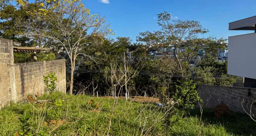 Terreno com boa localização, tranquilidade e qualidade de vida para venda