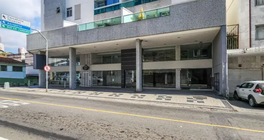 Loja ampla, chamativa e com alto fluxo de pedestres no são mateus para locação