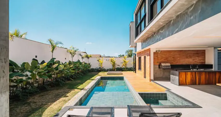 Casa em condomínio fechado com 4 quartos à venda na Rua Deputado Lahyr Tostes, 405, Spina Ville II, Juiz de Fora