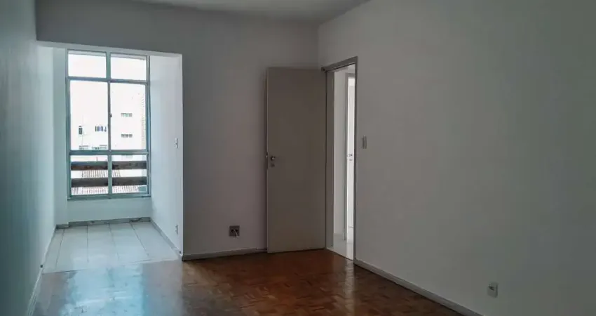 Apartamento com 3 quartos para alugar na Rua Doutor Constantino Paleta, 70, Centro, Juiz de Fora