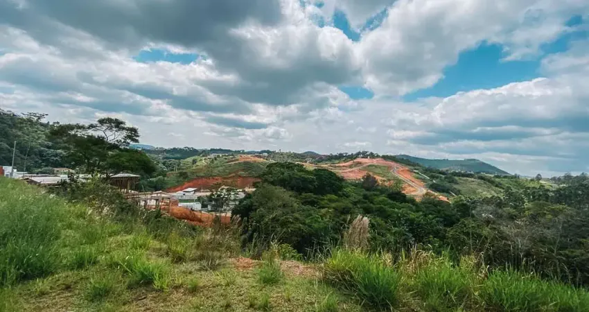 Terreno em condomínio fechado à venda na Estrada Domingos Hungaro, 780, Salvaterra, Juiz de Fora