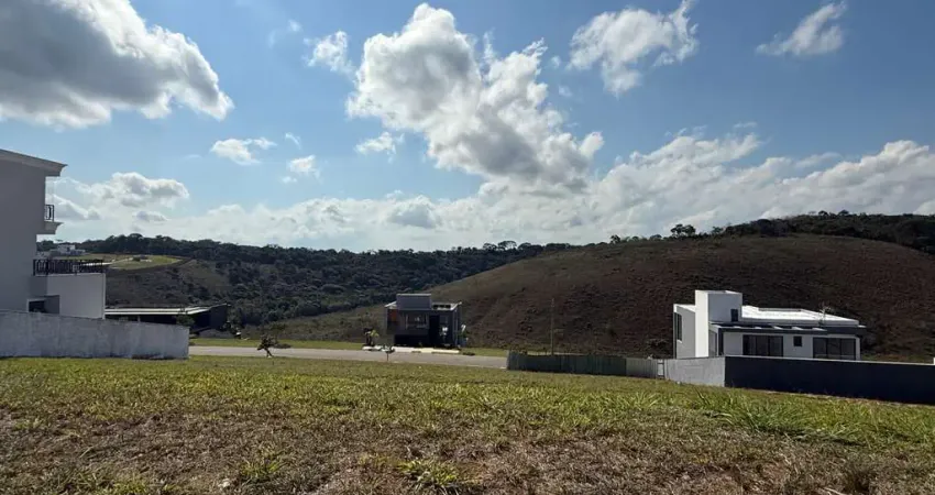Terreno em condomínio fechado à venda na Rua Ibiá, 15, São Pedro, Juiz de Fora
