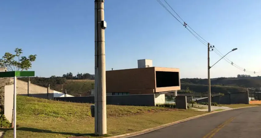 Terreno em condomínio fechado à venda na Rua Uberlândia, Lote 98, São Pedro, Juiz de Fora