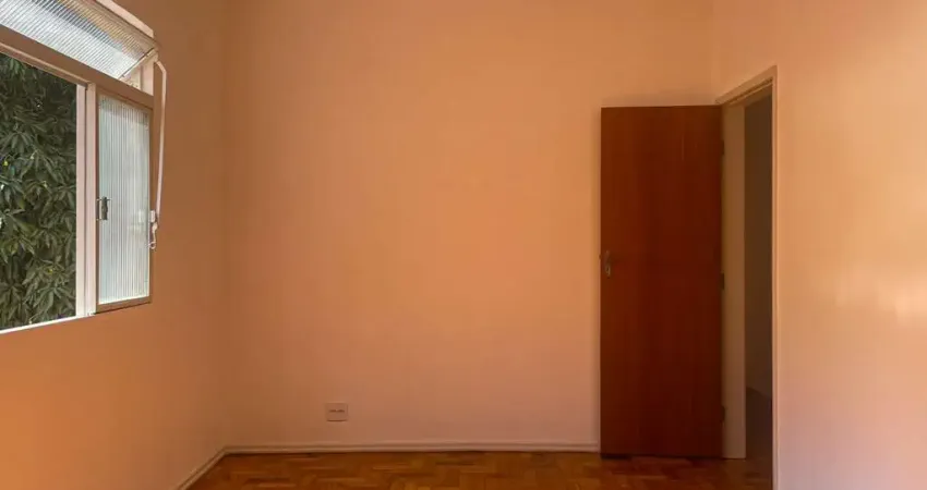 Apartamento reformado próximo à igreja de são mateus para locação