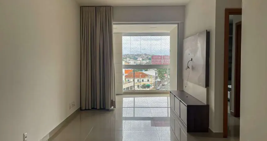 Apartamento com varanda gourmet, planejados e 2 vagas para locação