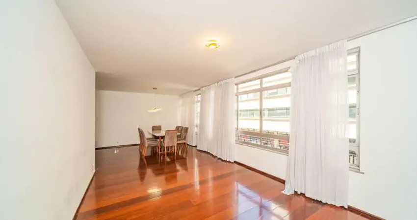 Apartamento com 4 quartos à venda na Rua Oscar Vidal, 144, Centro, Juiz de Fora