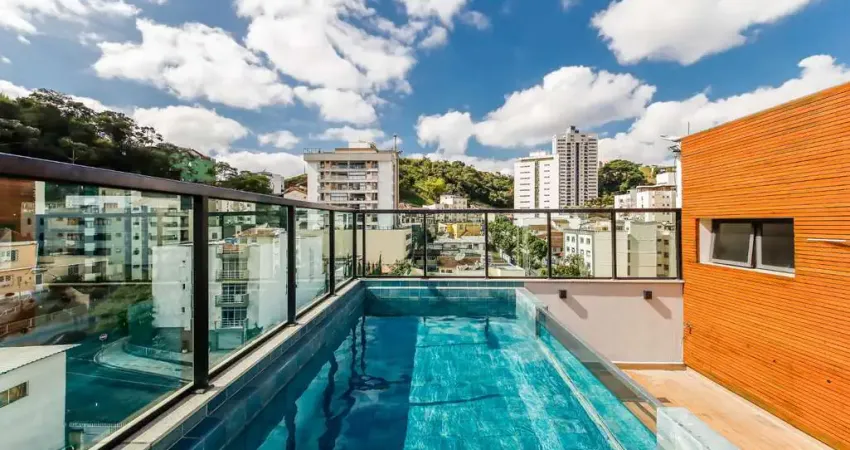 Cobertura dos sonhos, com luxo, lazer e exclusividade para venda ou locação.