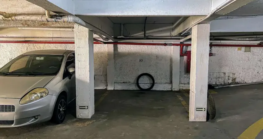 Terreno em condomínio fechado à venda na Rua Chanceler Oswaldo Aranha, 220, São Mateus, Juiz de Fora