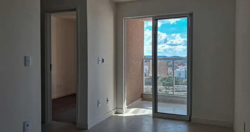 Cobertura com 2 quartos para alugar na Rua Catulo Breviglieri, 270, Santa Catarina, Juiz de Fora