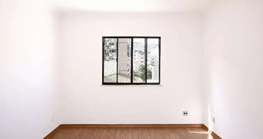 Apartamento com 3 quartos para alugar na Rua Benedito Pinto, 9, São Mateus, Juiz de Fora