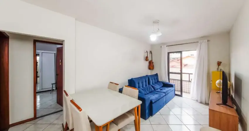 Prático, arejado e bem iluminado no jardim laranjeiras para venda