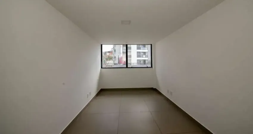 Sala comercial na principal avenida do são pedro para locação e venda