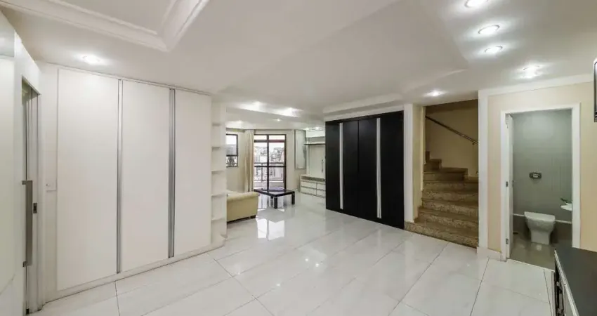 Cobertura duplex com 5 quartos, produção de energia e lazer privativo para venda