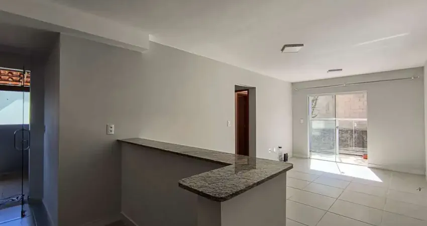 2 quartos com suíte, vaga e área externa no São Pedro para venda