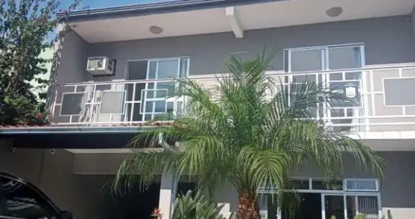 Casa com 4 quartos à venda no Centro, São José dos Pinhais 