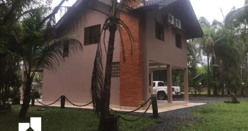 Casa com 10 quartos à venda em Palmital, Garuva