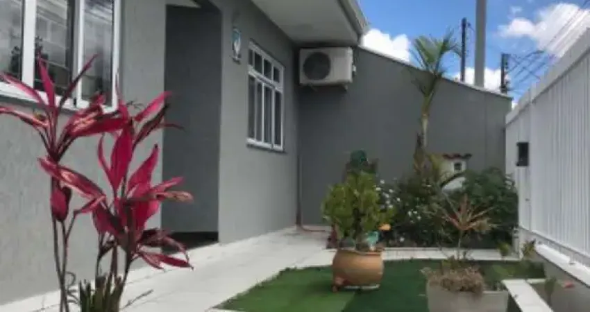 Casa com 3 quartos para alugar na Aviação, São José dos Pinhais 