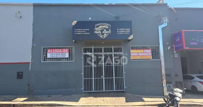 Galpão para alugar, 250 m² por r$ 4.107/mês - são benedito - uberaba/mg