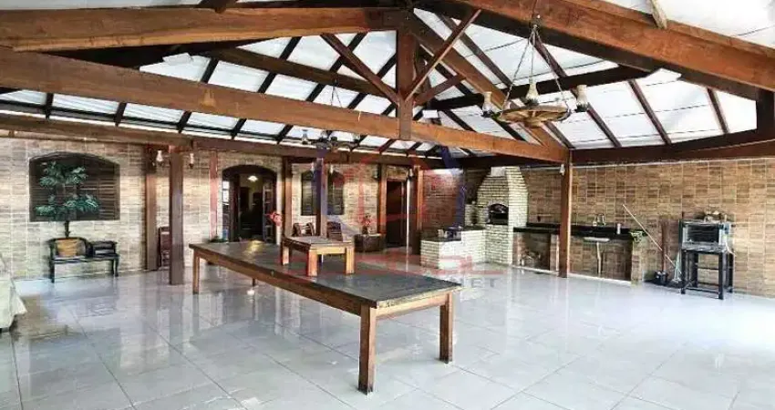 Casa à venda, 5 quartos, 3 suítes, 5 vagas, Céu Azul - Belo Horizonte/MG