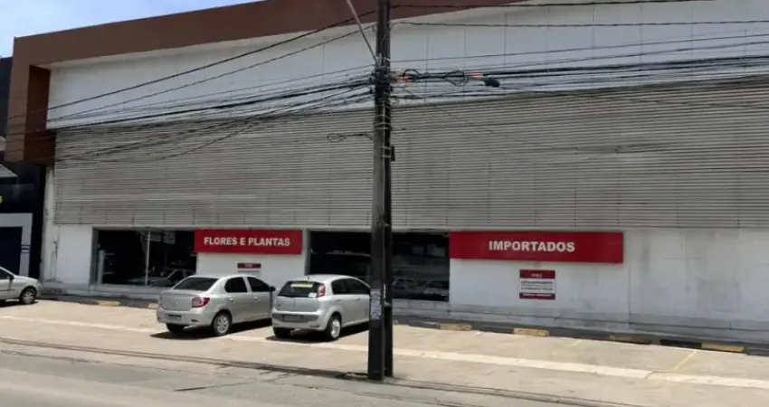 Ótimo galpão com recepção ,04 salas,02 banheiros , com 600m² de área útil ,no bairro da Imbiribeira .