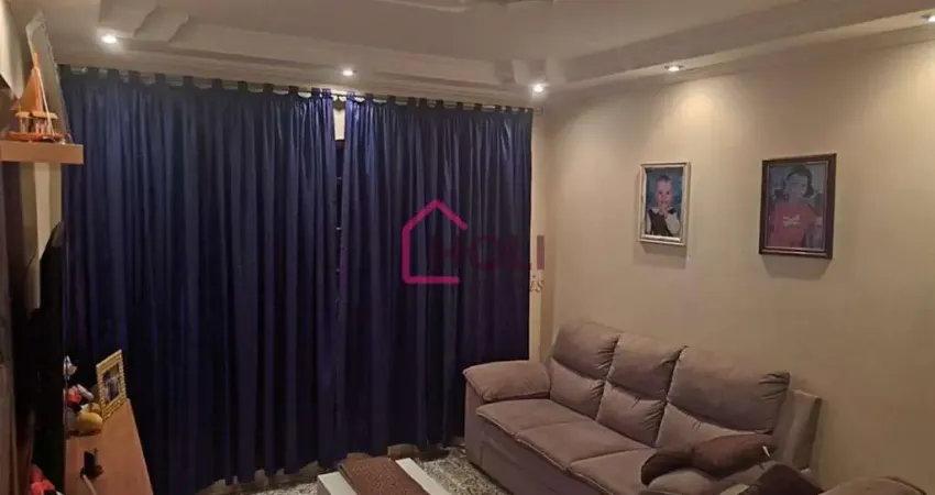 Imperdível oportunidade! Casa à venda na Vila Carrao, São Paulo-SP, 3 quartos, 1 suíte, 2 salas, 2 banheiros, 3 vagas, 148,50 m².