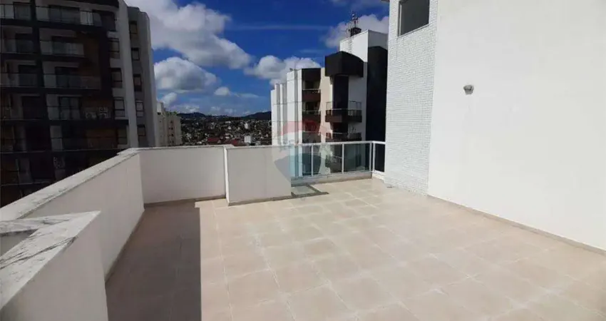 Maravilhosa cobertura a venda 240m² , 4 quartos, 2 suítes, e a vista mais bonita de juiz de fora!