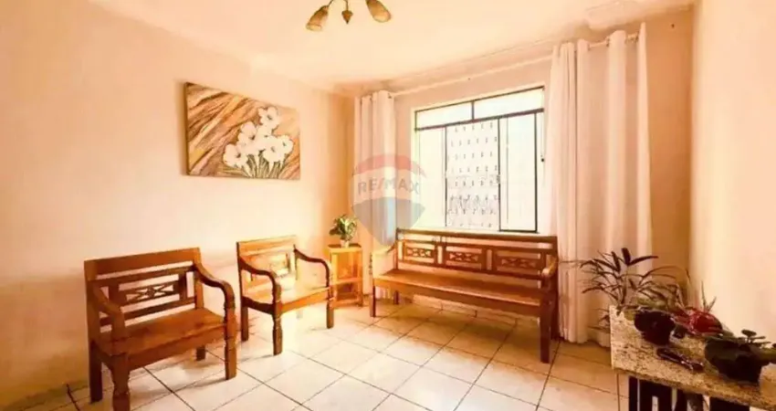 Casa com 3 quartos à venda no Costa Carvalho, Juiz de Fora