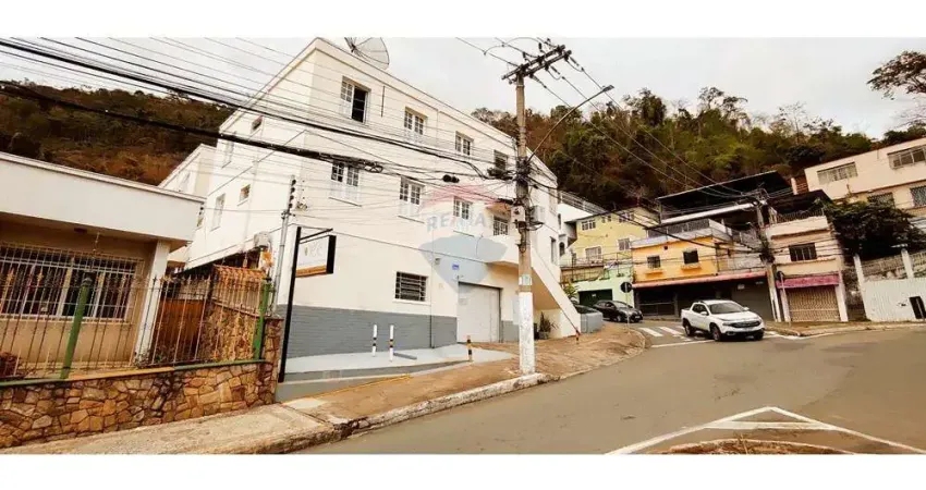 Alugo espaçoso apartamento com 02 quartos - jardim glória - juiz de fora/mg