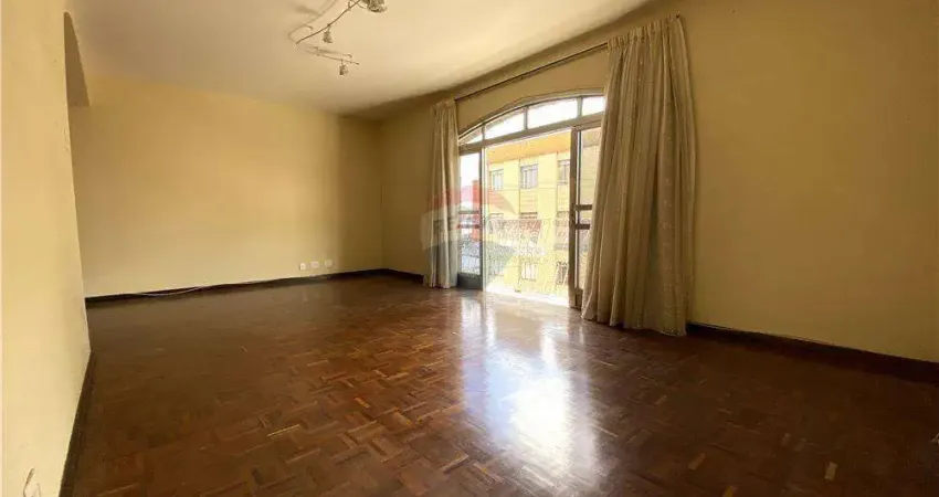 Apartamento com 3 quartos para alugar na Rua Barão de Cataguases, 254, Santa Helena, Juiz de Fora