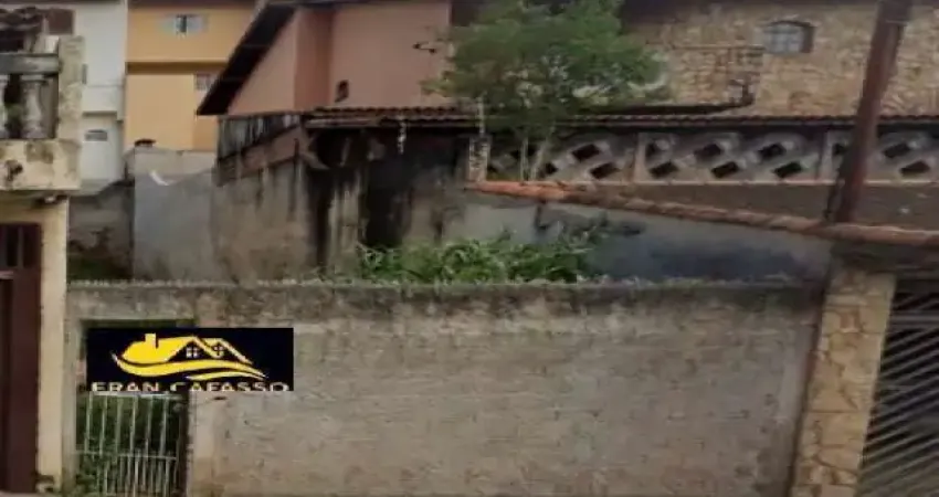 Terreno à venda no Parque Gerassi, Santo André