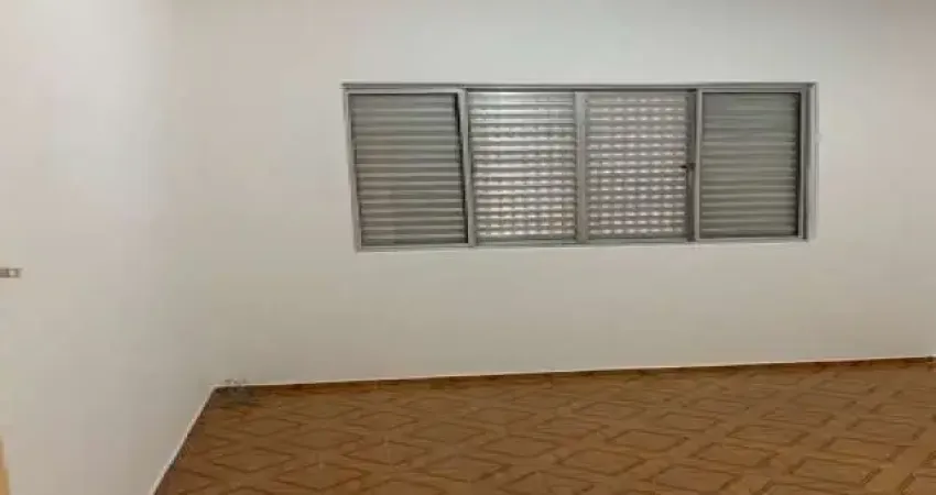 Casa com 2 quartos para alugar no Ferrazópolis, São Bernardo do Campo 
