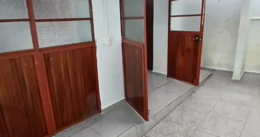 Casa com 1 quarto para alugar no Butantã, São Paulo 
