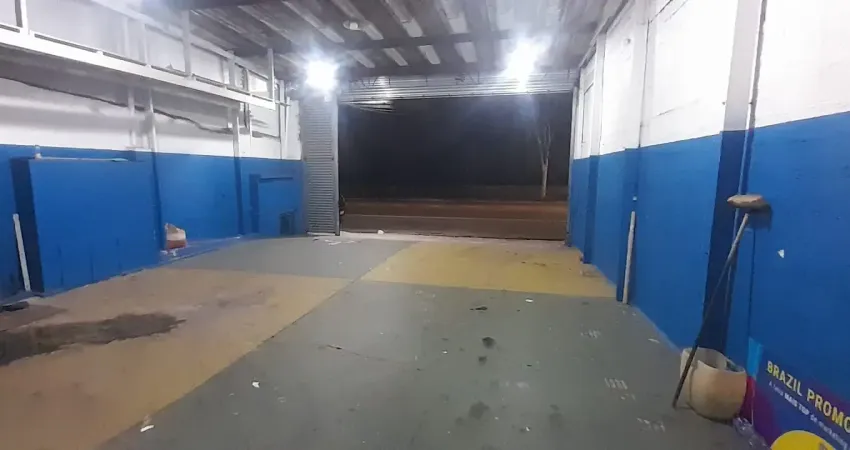 Barracão / Galpão / Depósito com 1 sala para alugar na Vila Lageado, São Paulo 