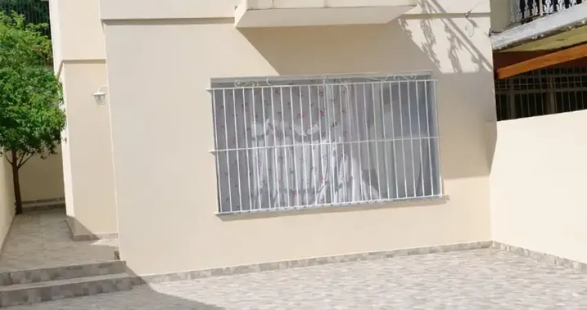 Casa com 3 quartos para alugar na Vila Gomes, São Paulo